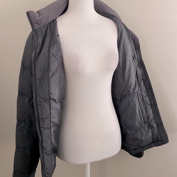 L.L. Bean Gray goose down puffer coat - Picture 7 of 8